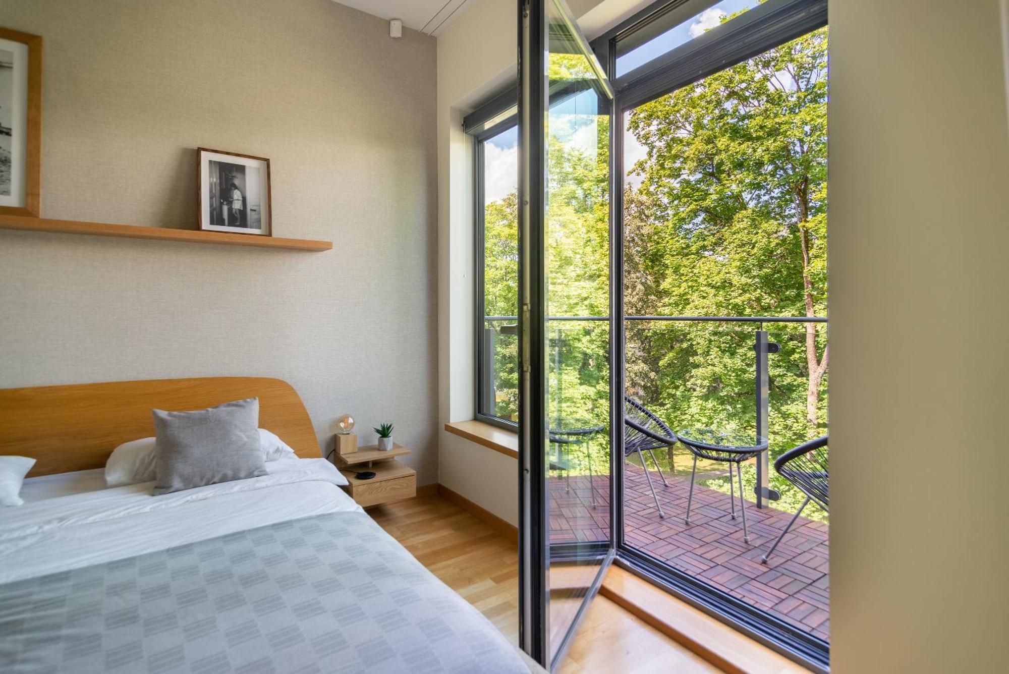 2 Bedroom Apt, 2 Garage Spots & Balconies, Self Check-In, By Cohost Druskininkai Kültér fotó