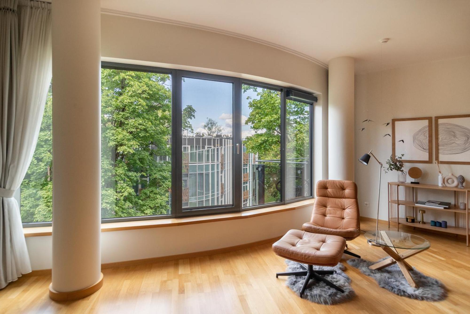 2 Bedroom Apt, 2 Garage Spots & Balconies, Self Check-In, By Cohost Druskininkai Kültér fotó